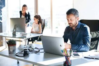 How Better Office Lighting Can Create a More Comfortable and Productive Workspace