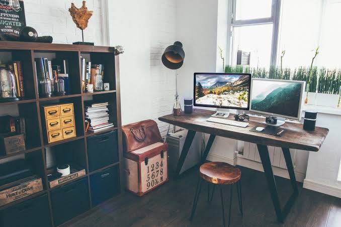 How to Set Up a Home Office When Space Is Tight
